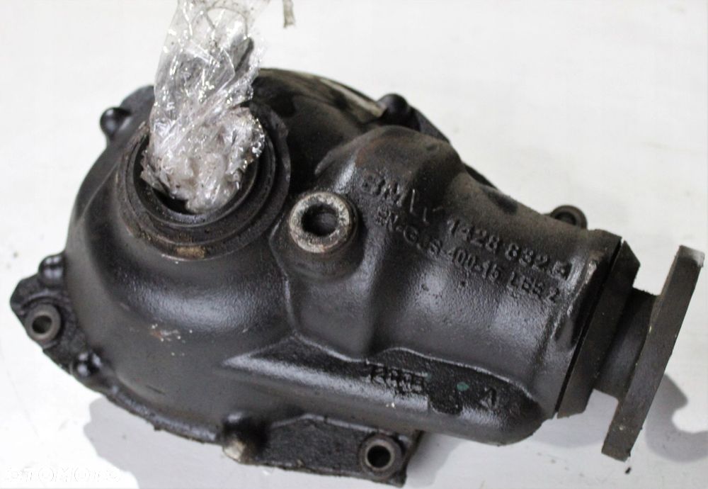 MOST DYFER BMW X3 E83 M54B25 3.91 7523650 - 1