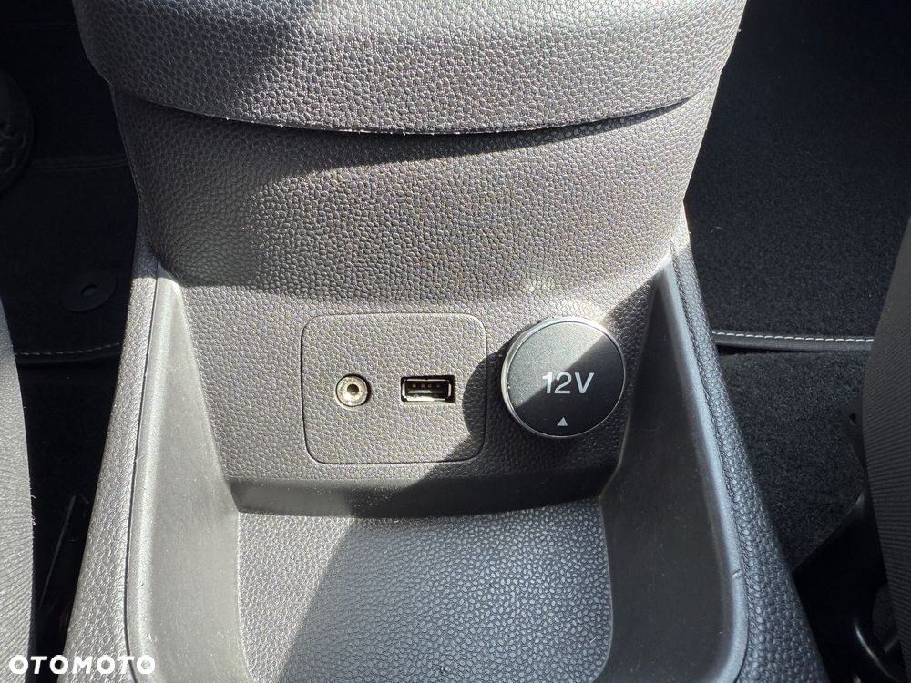 Ford Fiesta - 28