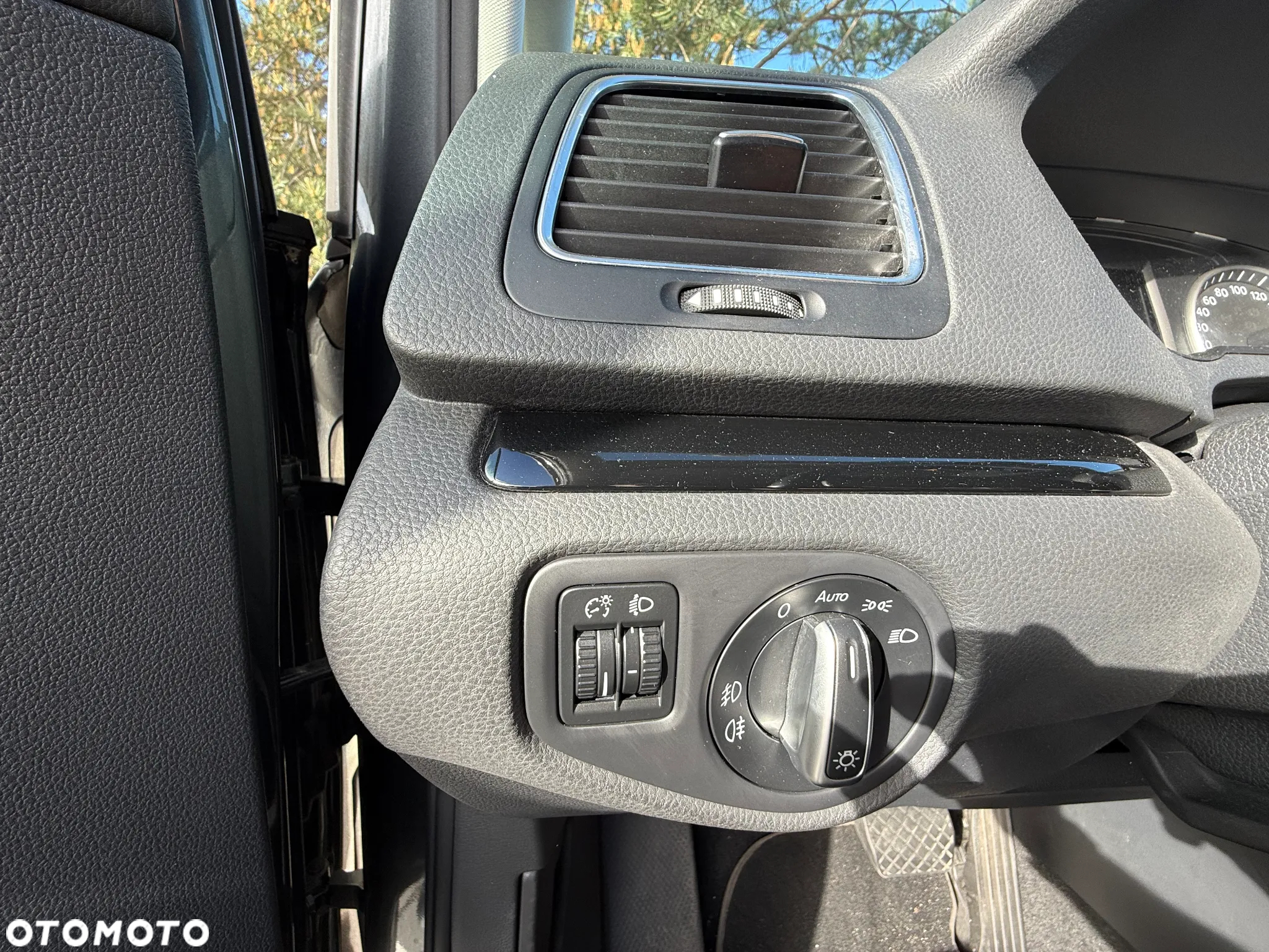 Seat Alhambra 2.0 TDI Reference DSG - 17