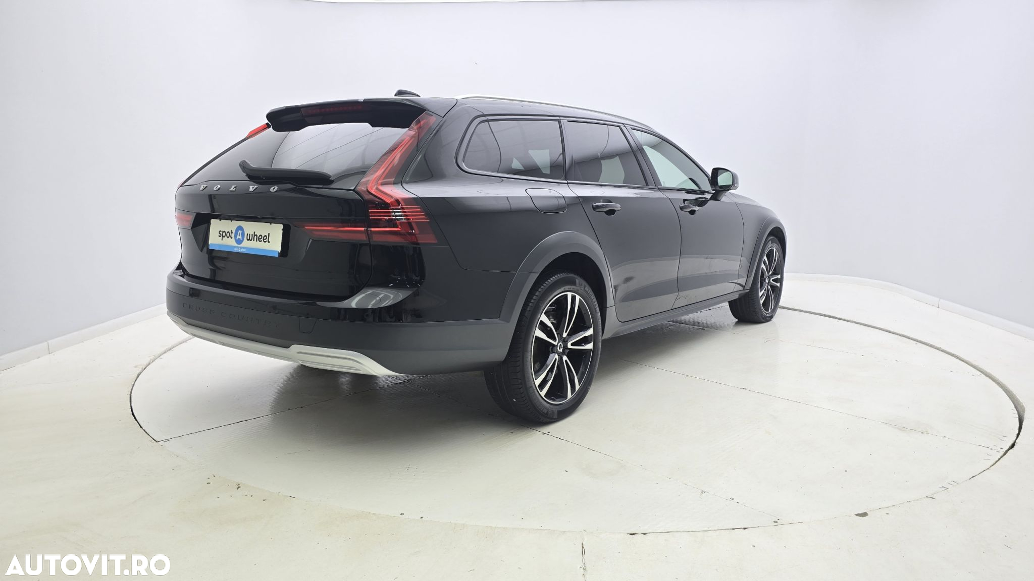 Volvo V90 - 6