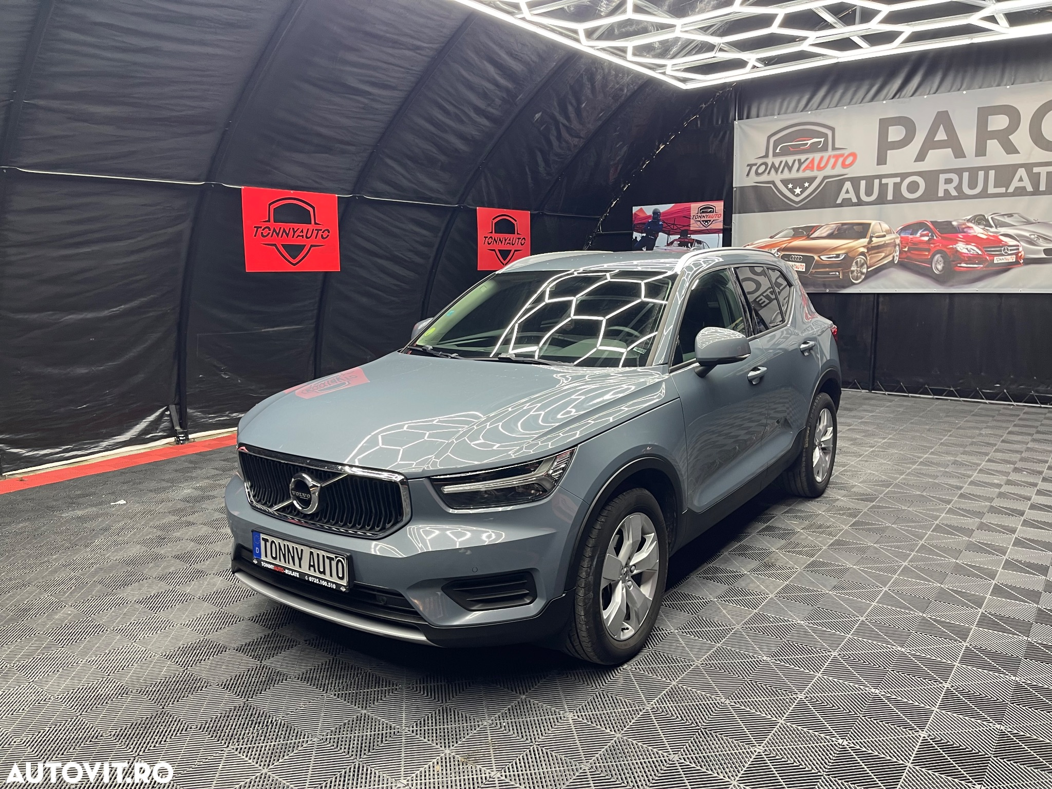 Volvo XC 40 D3 Momentum - 4