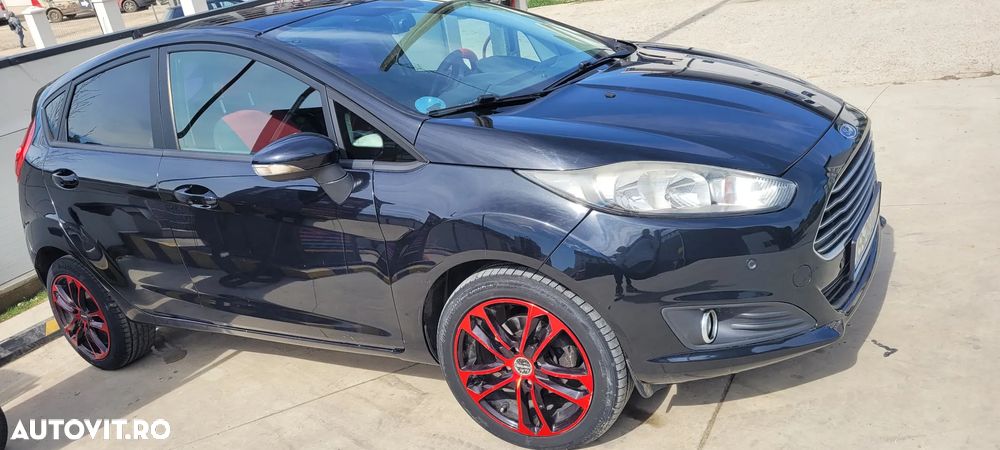 Ford Fiesta - 2