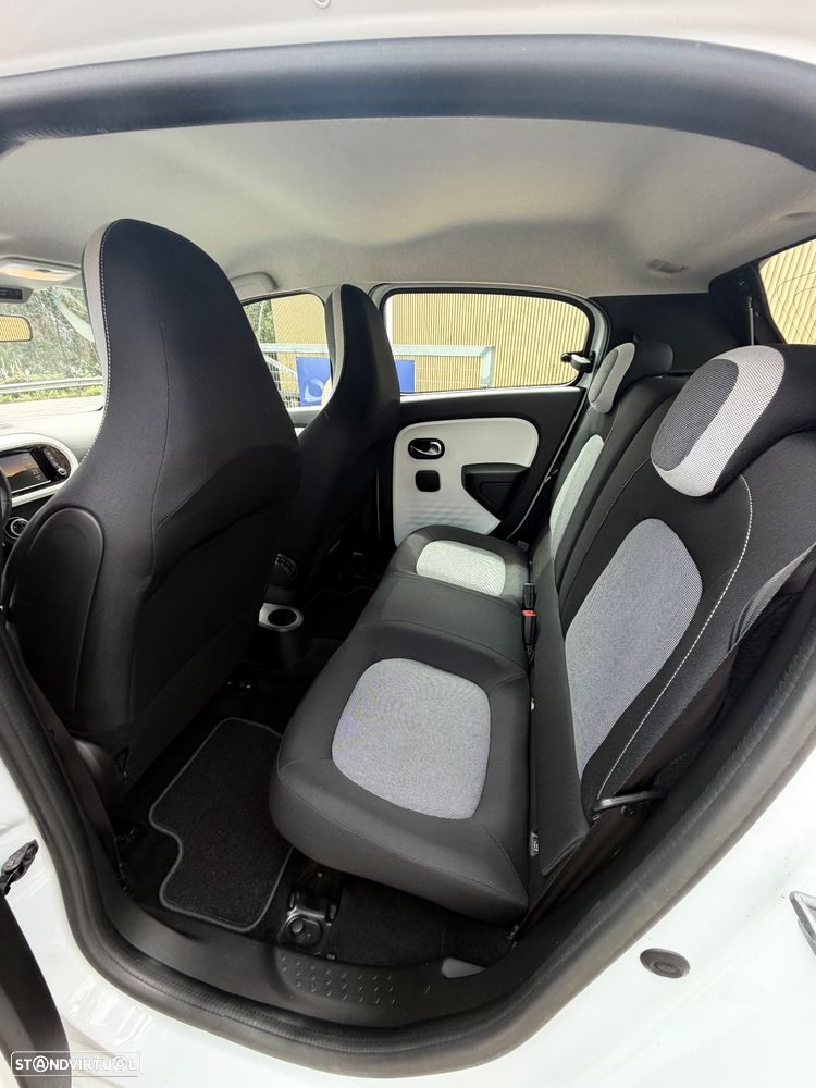 Renault Twingo E-Tech. 22 Techno - 27