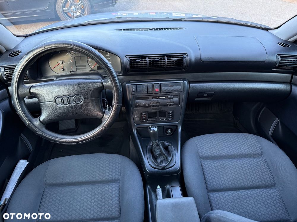 Audi A4 Limousine 1.9 TDI - 11