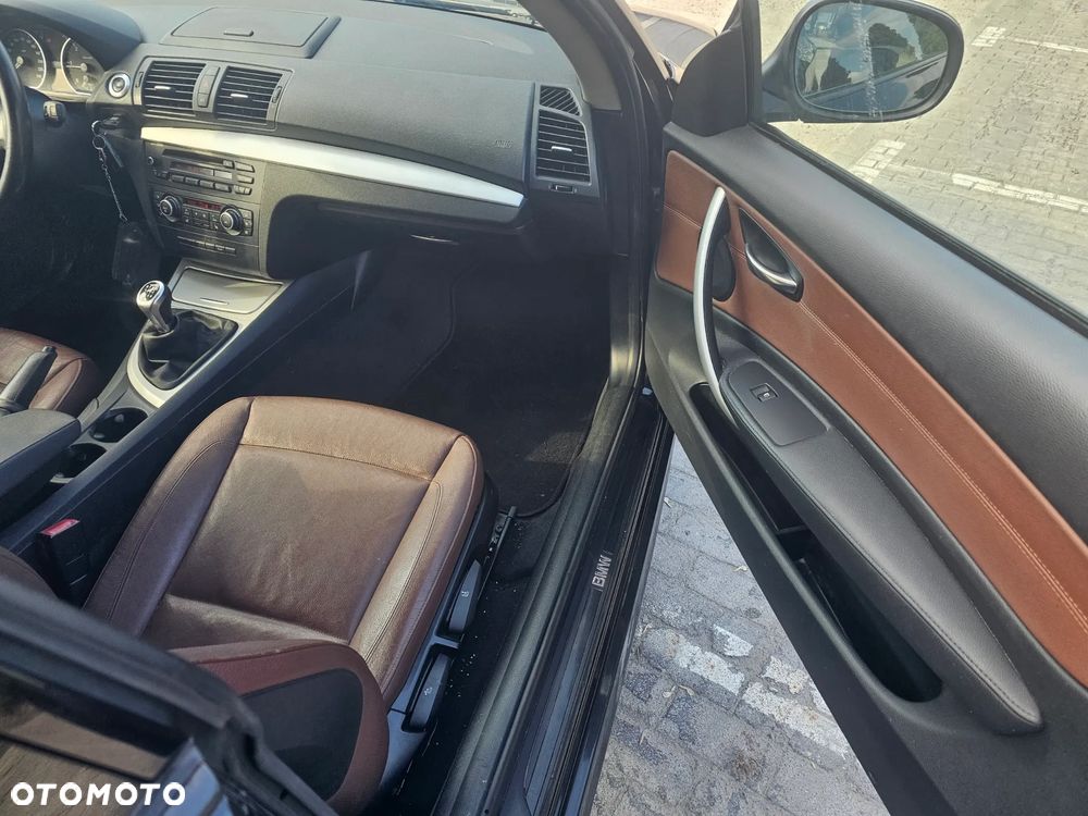 BMW Seria 1 118d Edition Exclusive - 10