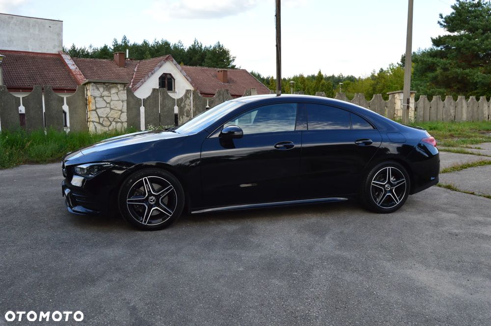 Mercedes-Benz CLA 220 d AMG Line 8G-DCT - 4