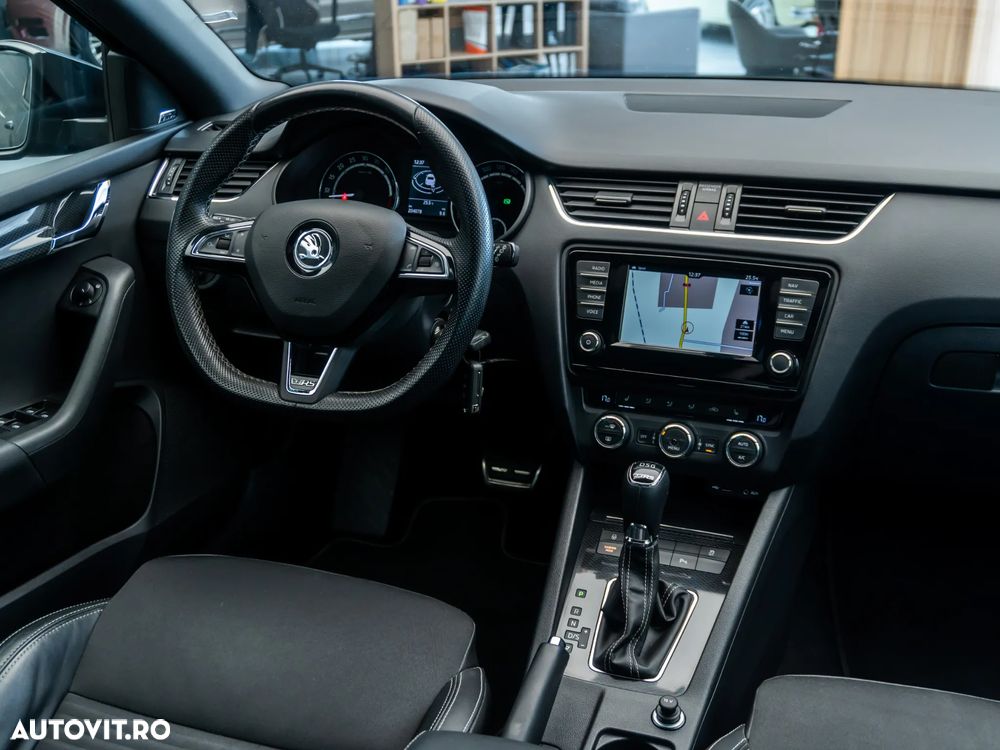 Skoda Octavia 2.0 TDI (Green tec) DSG RS - 34