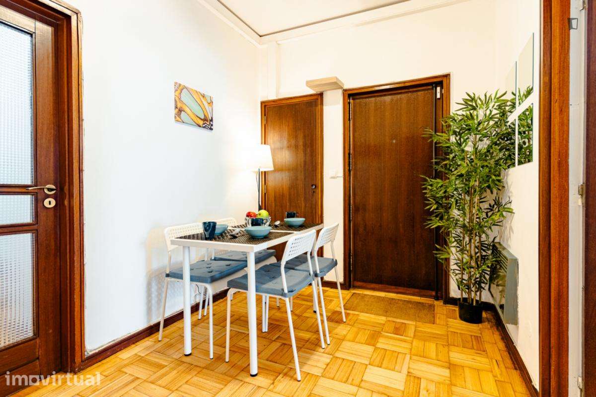 Quarto - localizado em Ramalde Porto - Grande imagem: 4/15