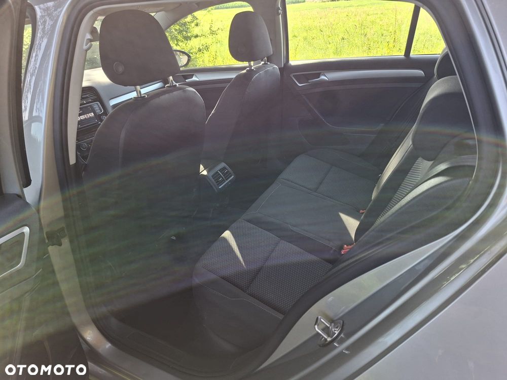 Volkswagen Golf 1.6 TDI (BlueMotion Technology) Comfortline - 18