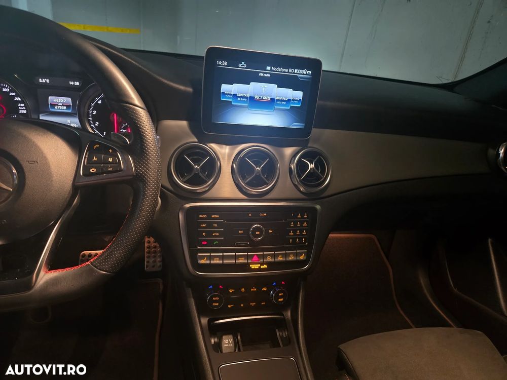 Mercedes-Benz GLA 250 4MATIC Aut. - 2