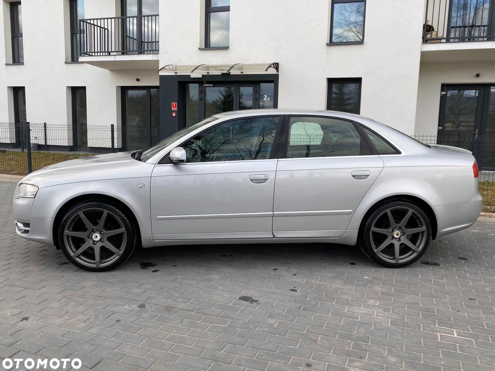 Audi A4 1.6 - 6