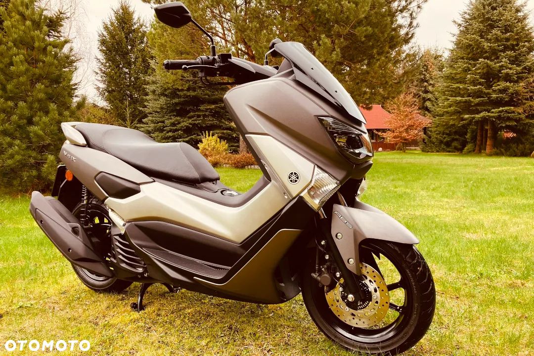 Yamaha NMAX - 1
