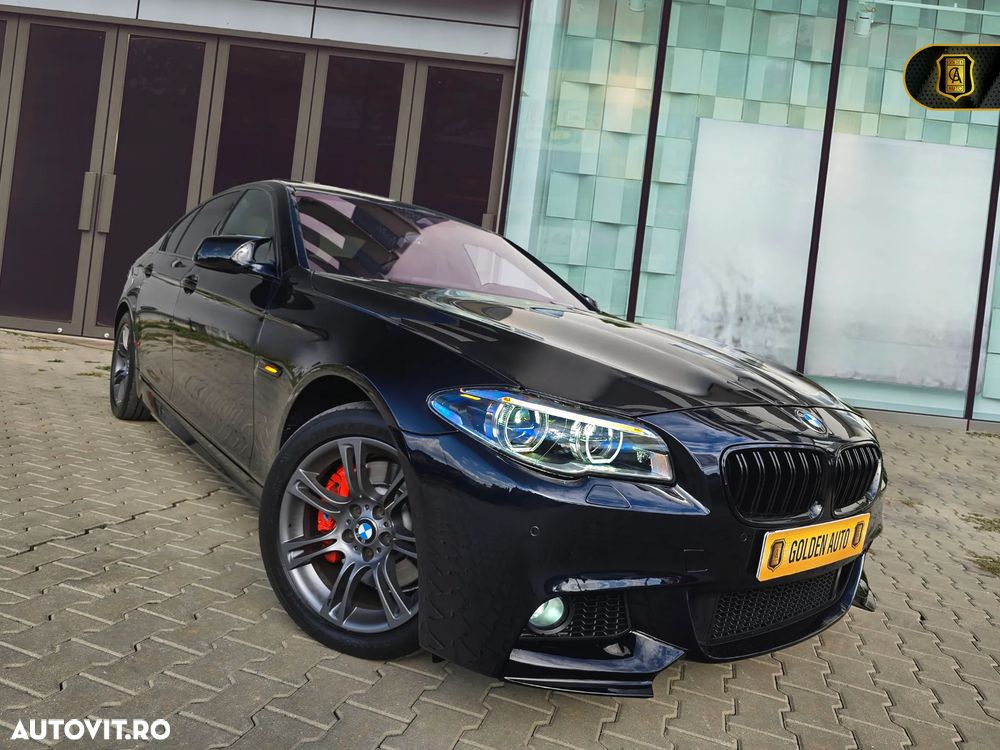 BMW Seria 5 525d xDrive AT - 30