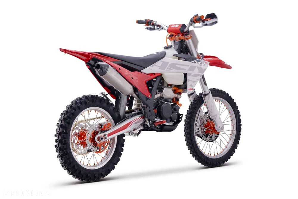 ASIX XR - 9