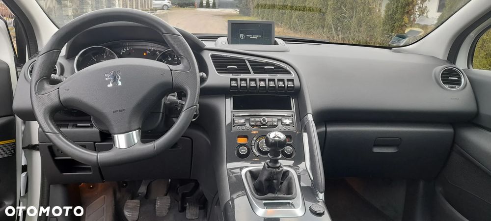 Peugeot 3008 HDi FAP 115 Family - 12