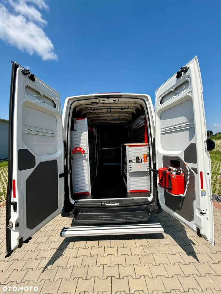 Volkswagen CRAFTER - 12