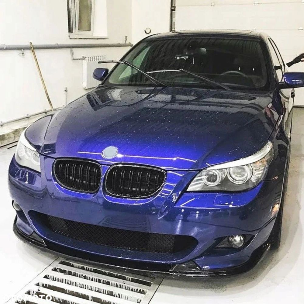 DOKŁADKA PRZEDNIEGO ZDERZAKA BMW E60 E61 M-PAKIET czarny połysk 05-10r - 3