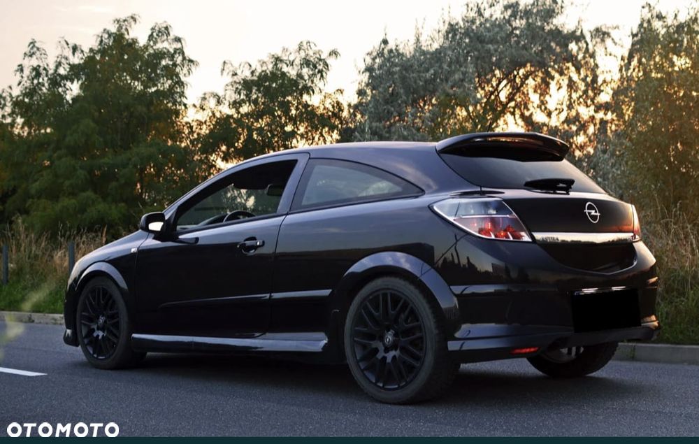 Opel Astra 1.9 CDTI Cosmo - 2