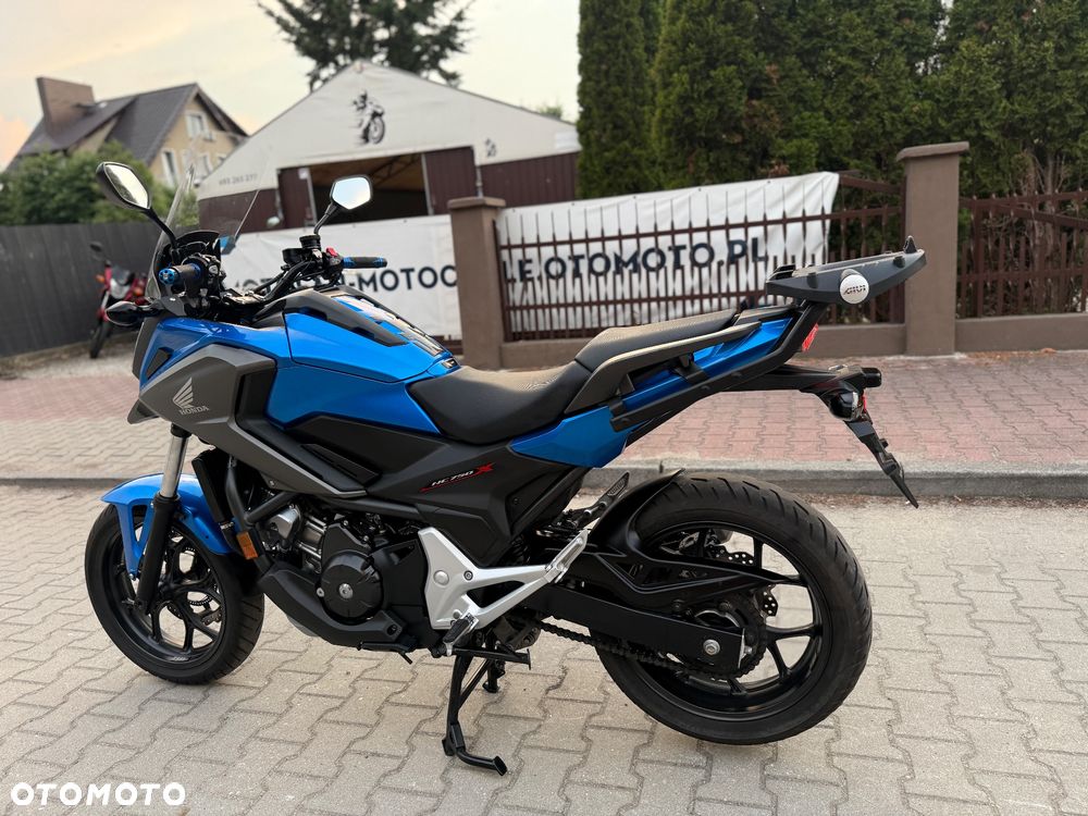 Honda NC - 15