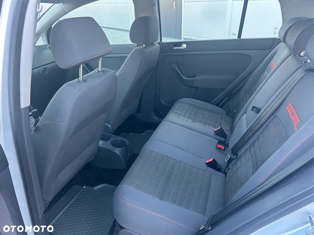 Volkswagen Golf Plus 1.6 Automatik Goal - 22