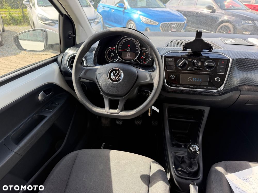 Volkswagen up! white style - 12