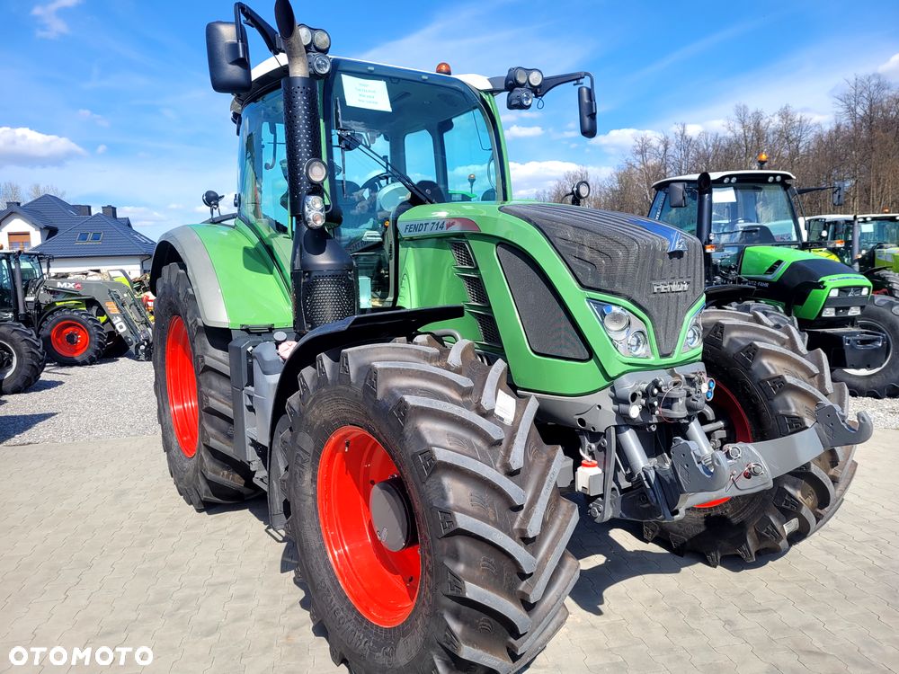 Fendt 714 Vario Profi SCR - 5