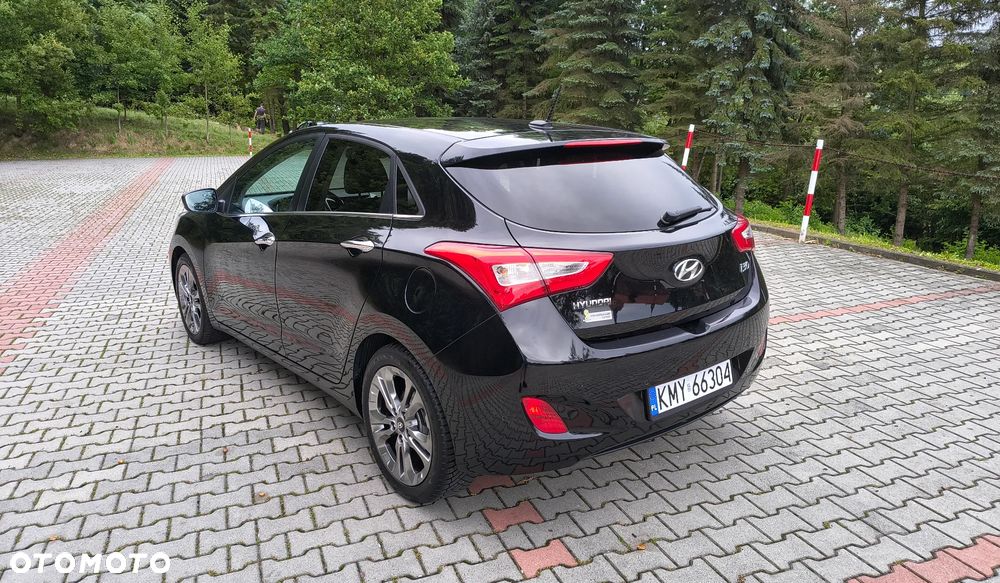 Hyundai i30 1.6 GDI Premium - 3