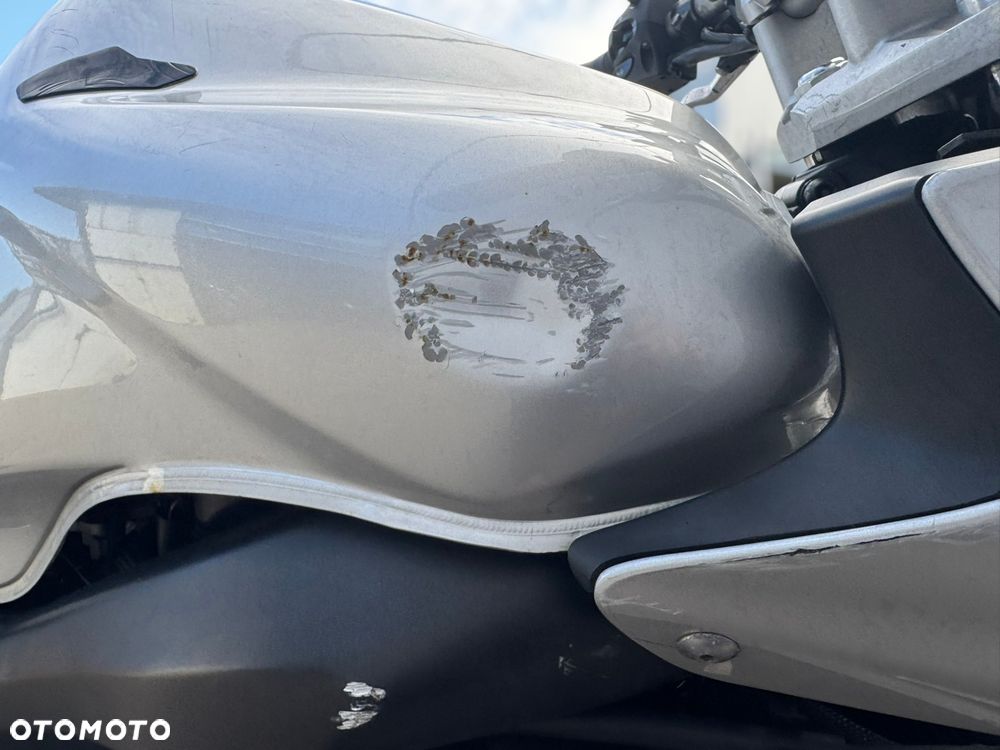 Yamaha FZ6 - 12