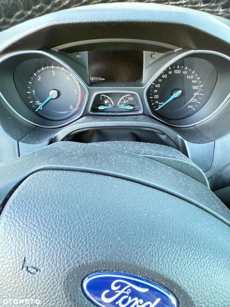 Ford Focus 1.5 TDCi Trend - 6