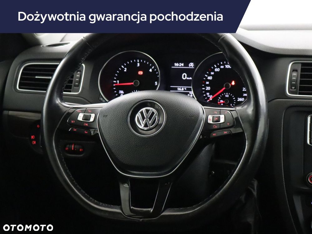 Volkswagen Jetta - 21