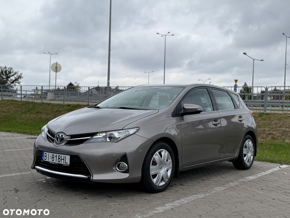 Toyota Auris 1.6 Prestige - 2