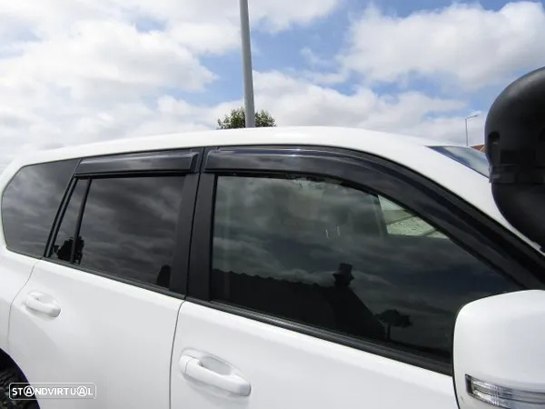 Toyota Land Cruiser 3.0 D-4D Auto 60th Anniversary - 7