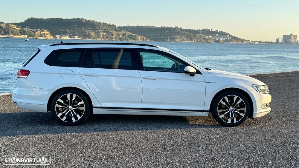 VW Passat Variant 1.6 TDI Highline - 32