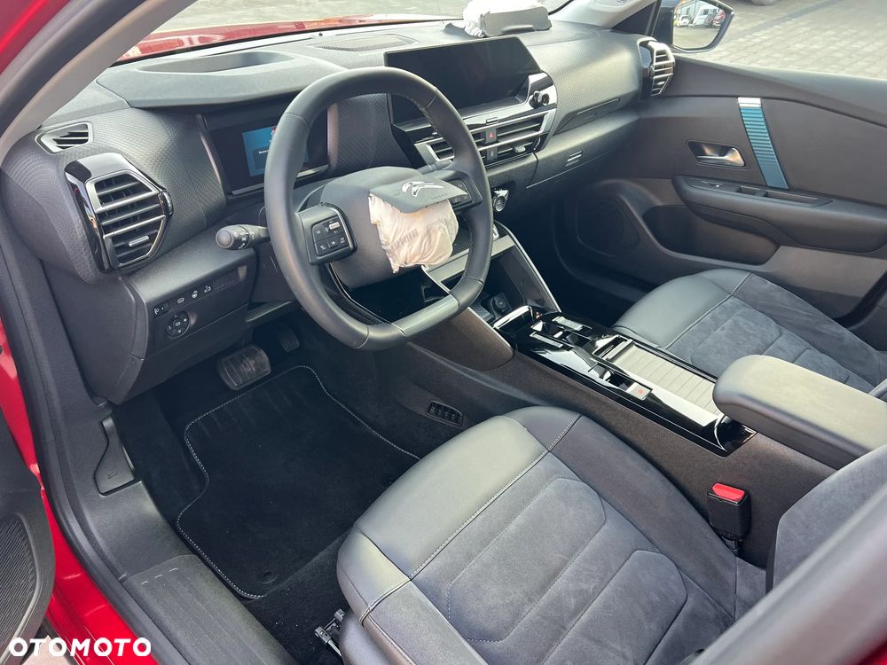 Citroën C4X ë-SERIES - 8