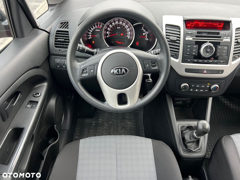 Kia Venga 1.6 Smart - 18