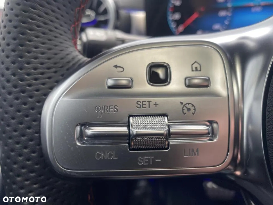 Mercedes-Benz CLA 200 d 4-Matic AMG Line 8G-DCT - 12