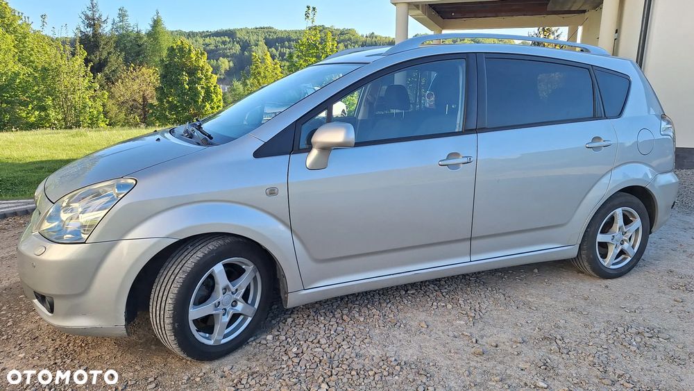 Toyota Corolla Verso 1.8 Gold 7os - 22
