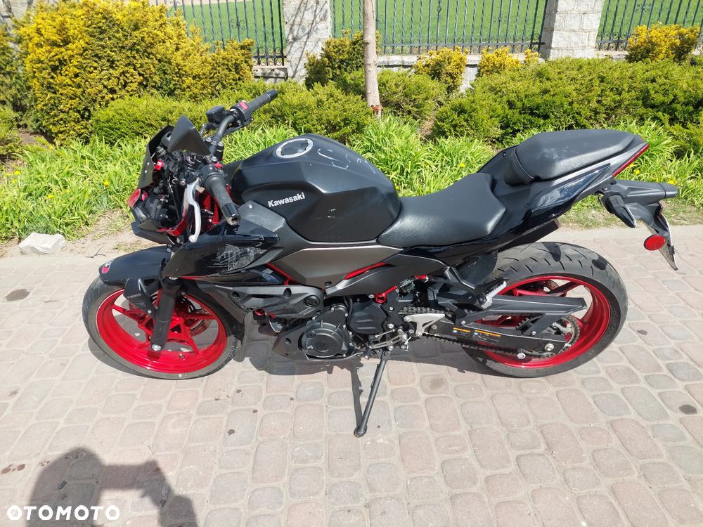 Kawasaki Z - 2