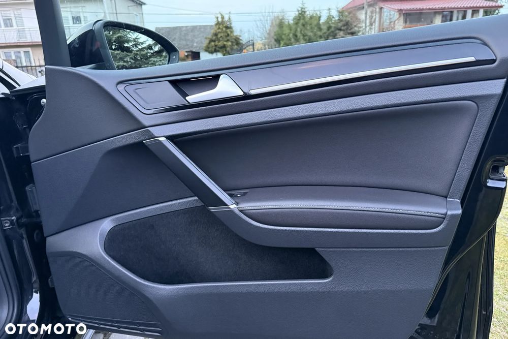 Volkswagen Golf GTD 2.0 TDI SCR DSG - 30