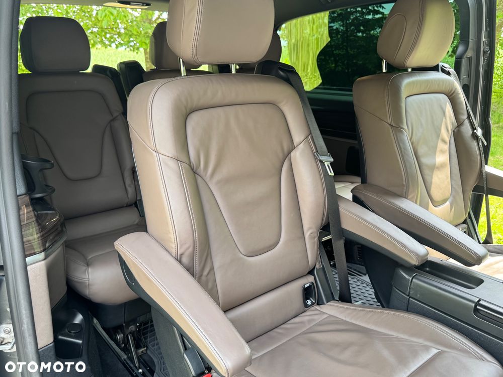 Mercedes-Benz Klasa V 300 d Avantgarde 9G-Tronic (d³ugi) - 13