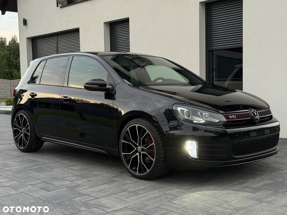 Volkswagen Golf 2.0 GTI DSG - 2