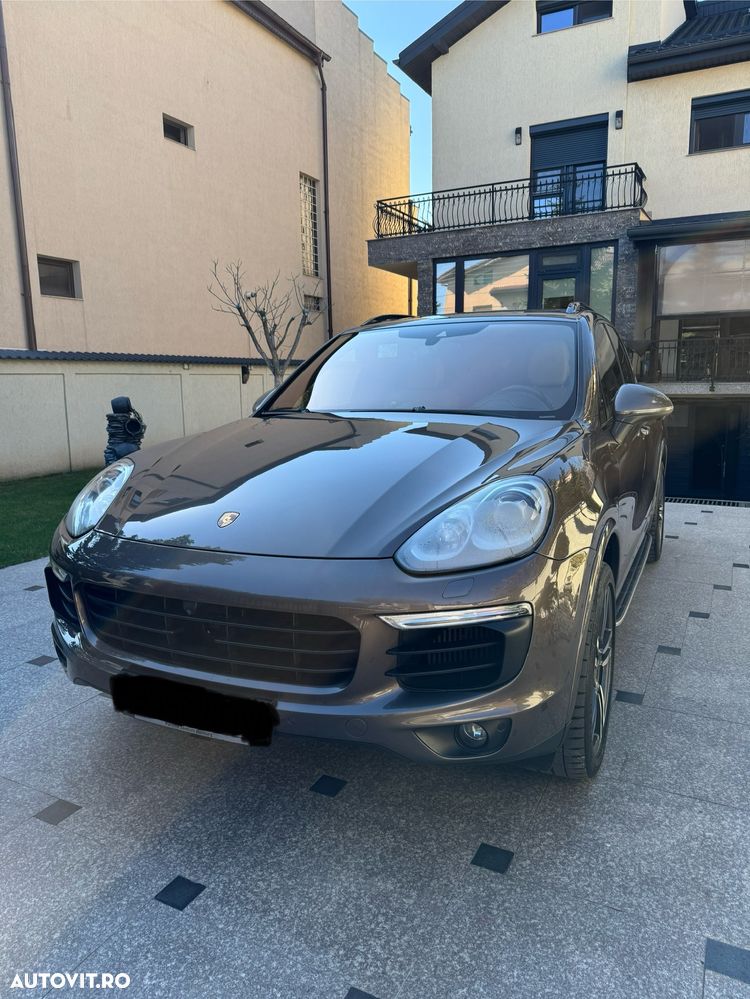 Porsche Cayenne Diesel Tiptronic S - 2
