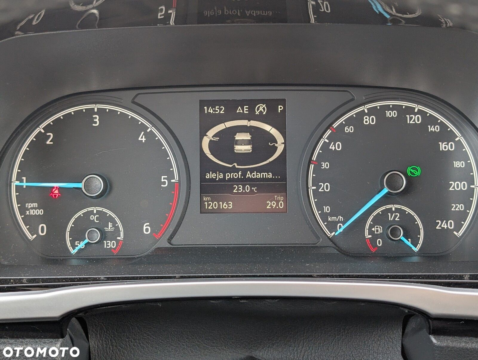 Ford Tourneo Connect 2.0 EcoBlue Titanium - 19