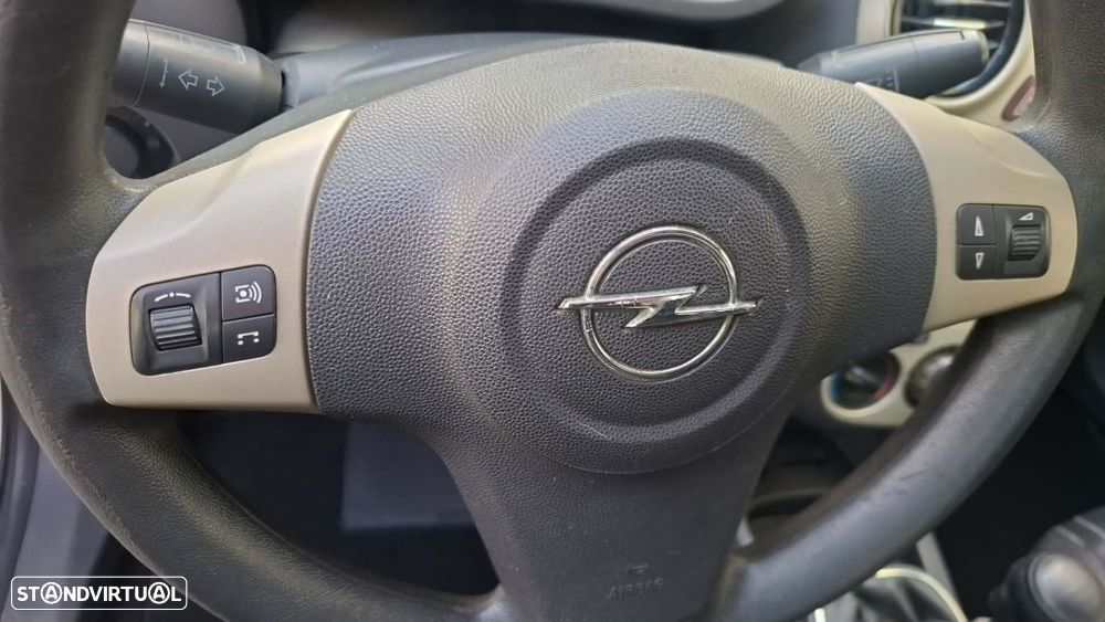 Opel Corsa 1.2 16V Enjoy - 13