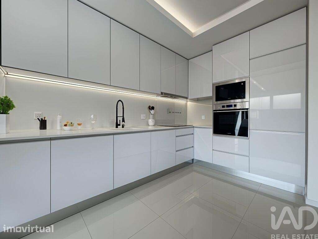Apartamento T3 em Ramalde de 96,00 m2 - Grande imagem: 3/18
