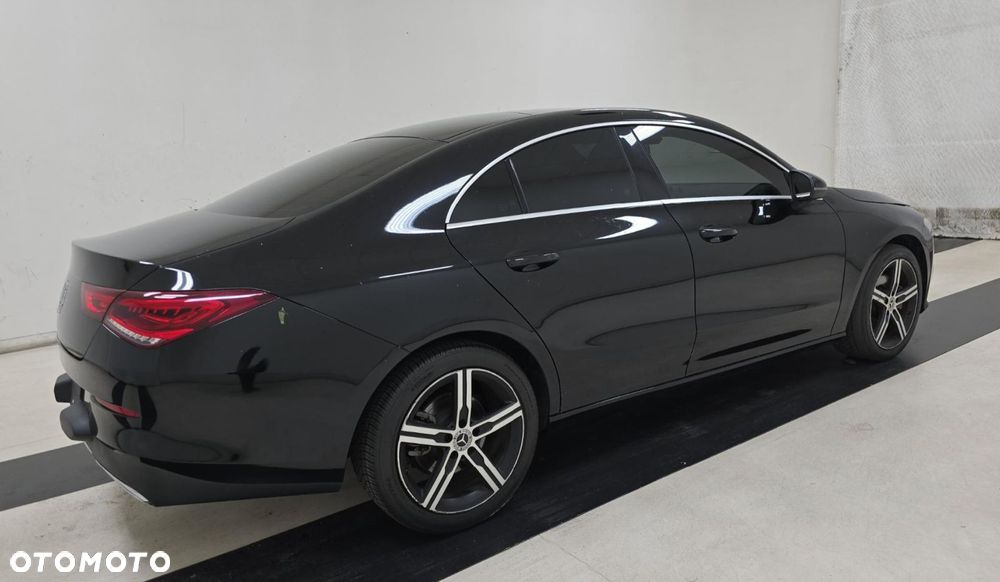 Mercedes-Benz CLA 250 4-Matic Progressive 7G-DCT - 5