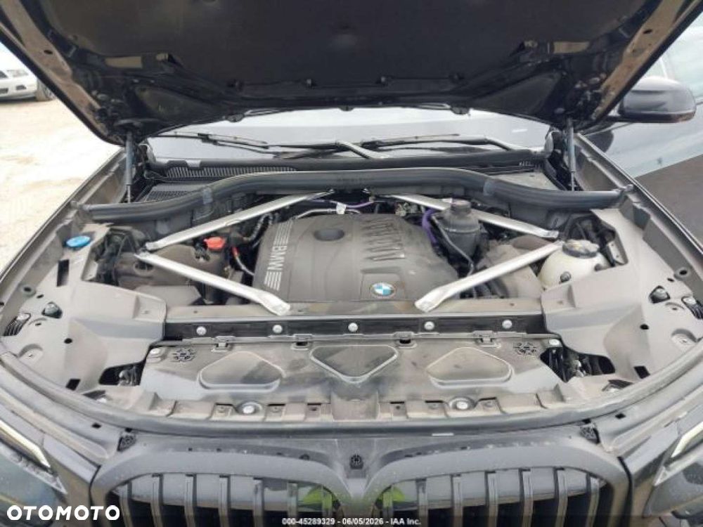 BMW X7 - 9