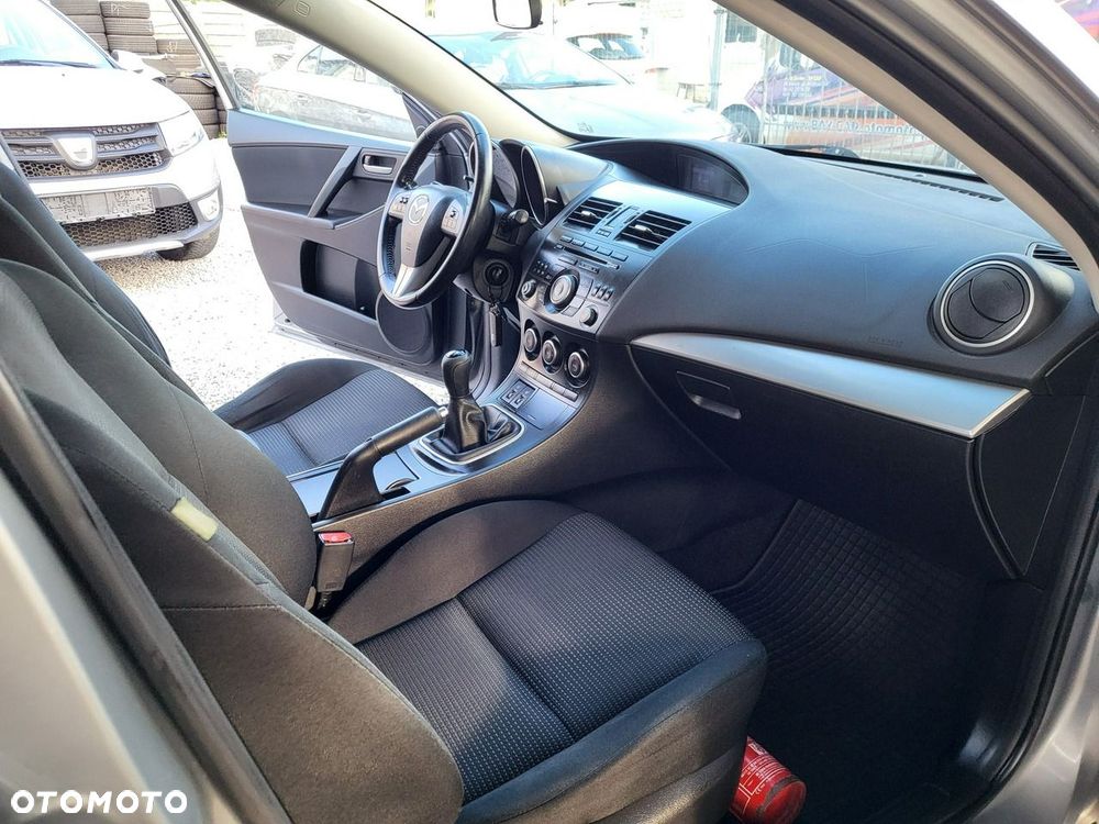 Mazda 3 - 19