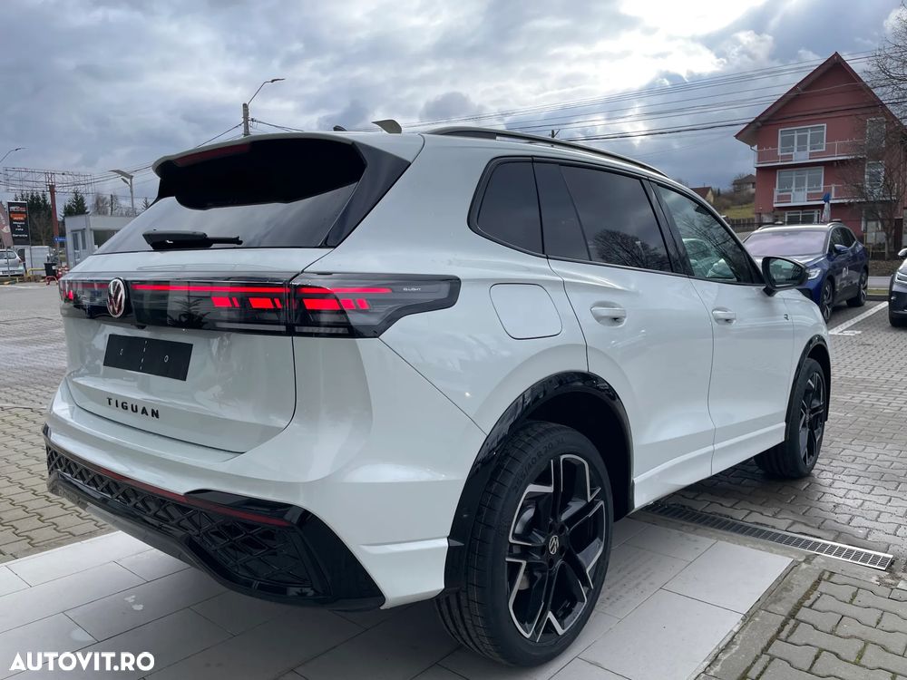 Volkswagen Tiguan - 4
