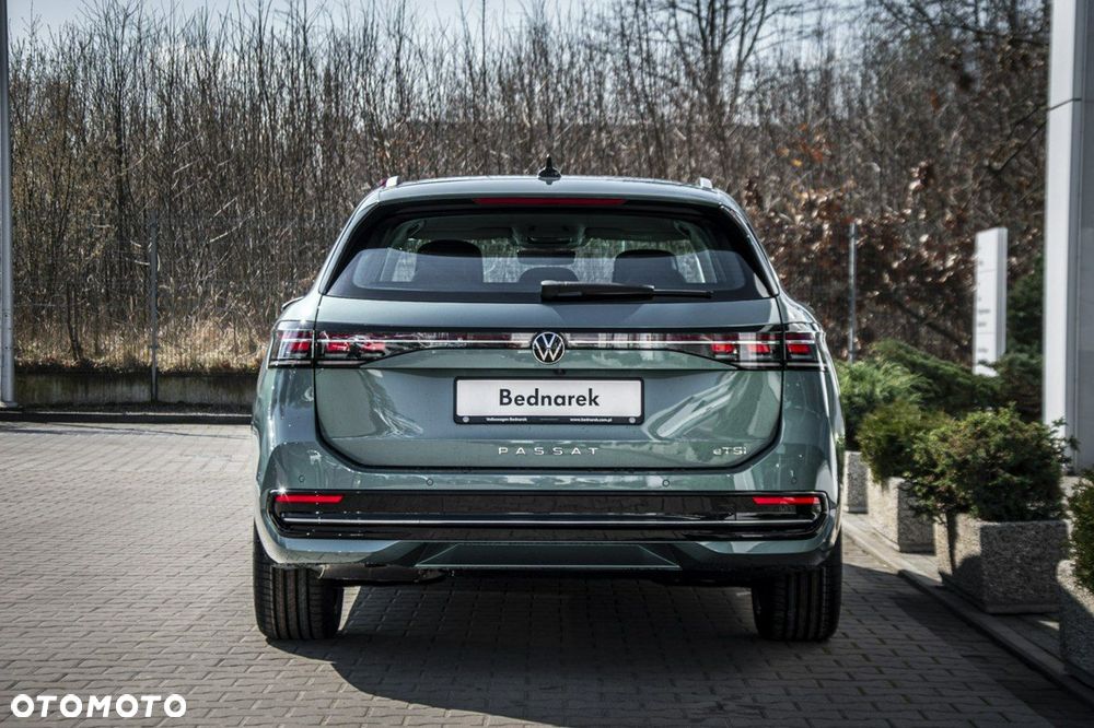 Volkswagen Passat - 7